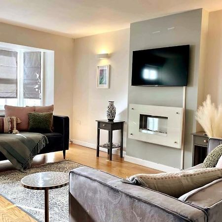 فيلا 3Bed House With Parking Short Walk To Bath Centre المظهر الخارجي الصورة