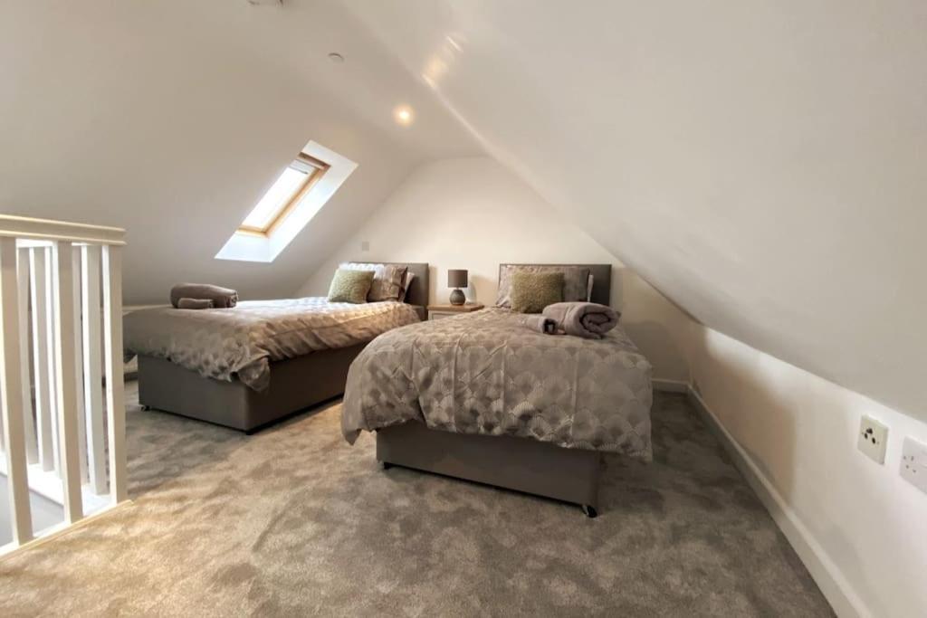 فيلا 3Bed House With Parking Short Walk To Bath Centre المظهر الخارجي الصورة