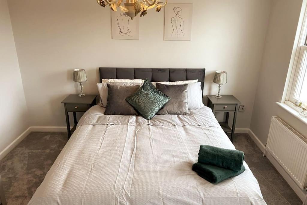 فيلا 3Bed House With Parking Short Walk To Bath Centre المظهر الخارجي الصورة