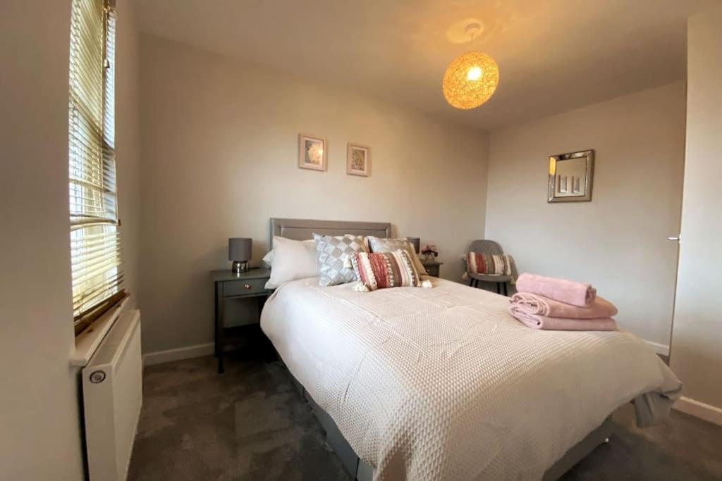 فيلا 3Bed House With Parking Short Walk To Bath Centre المظهر الخارجي الصورة