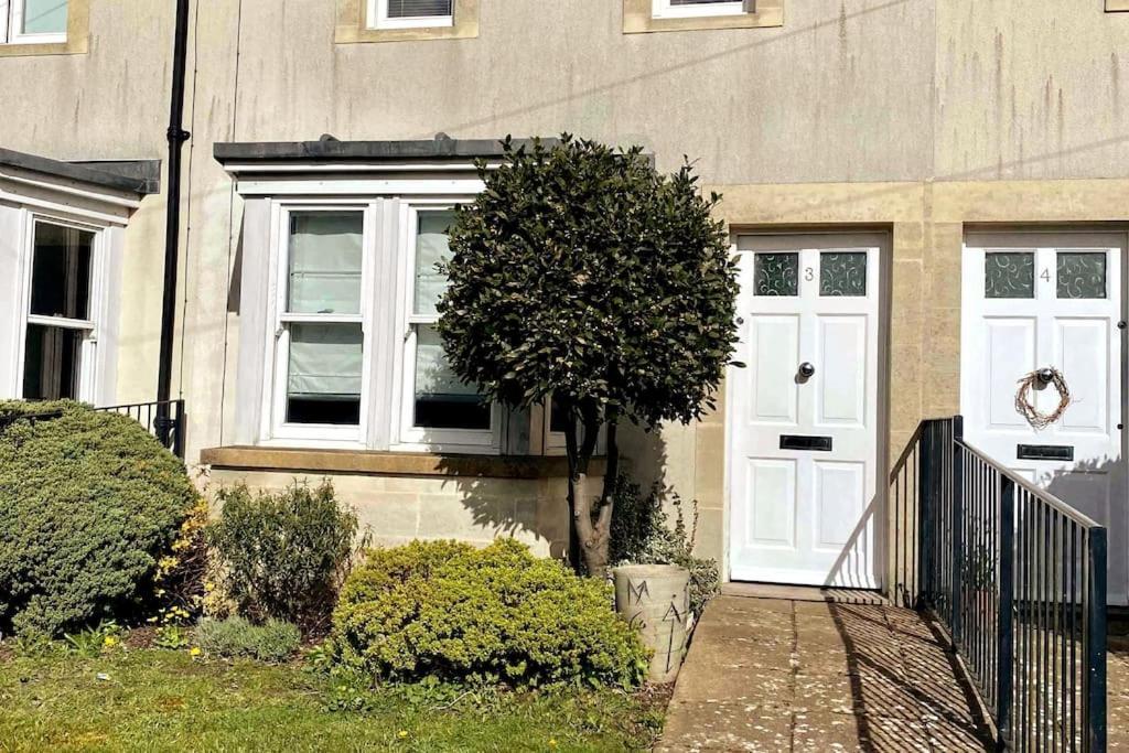 فيلا 3Bed House With Parking Short Walk To Bath Centre المظهر الخارجي الصورة